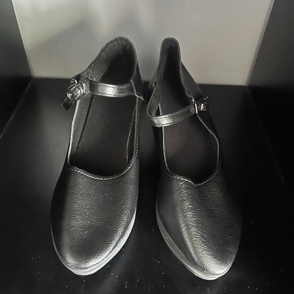 United Airline Flight Attendant Cabin Crew Mary Jane Style Work Uniform Heels - Picture 1 of 3